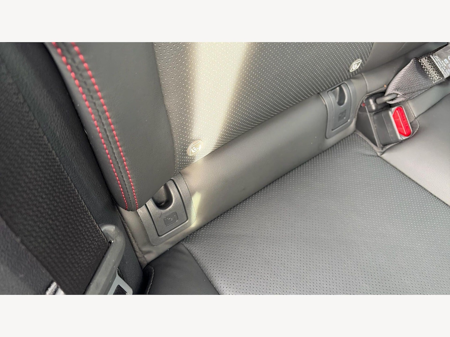 Used Lexus LBX 2025 for sale - 77908870: Photo 27