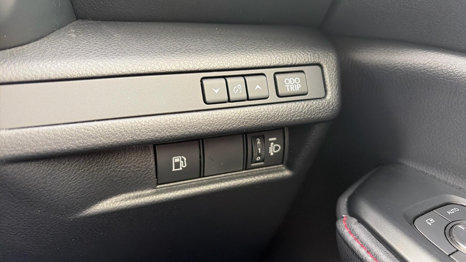 Used Lexus LBX 2025 for sale - 77908870: Photo 34