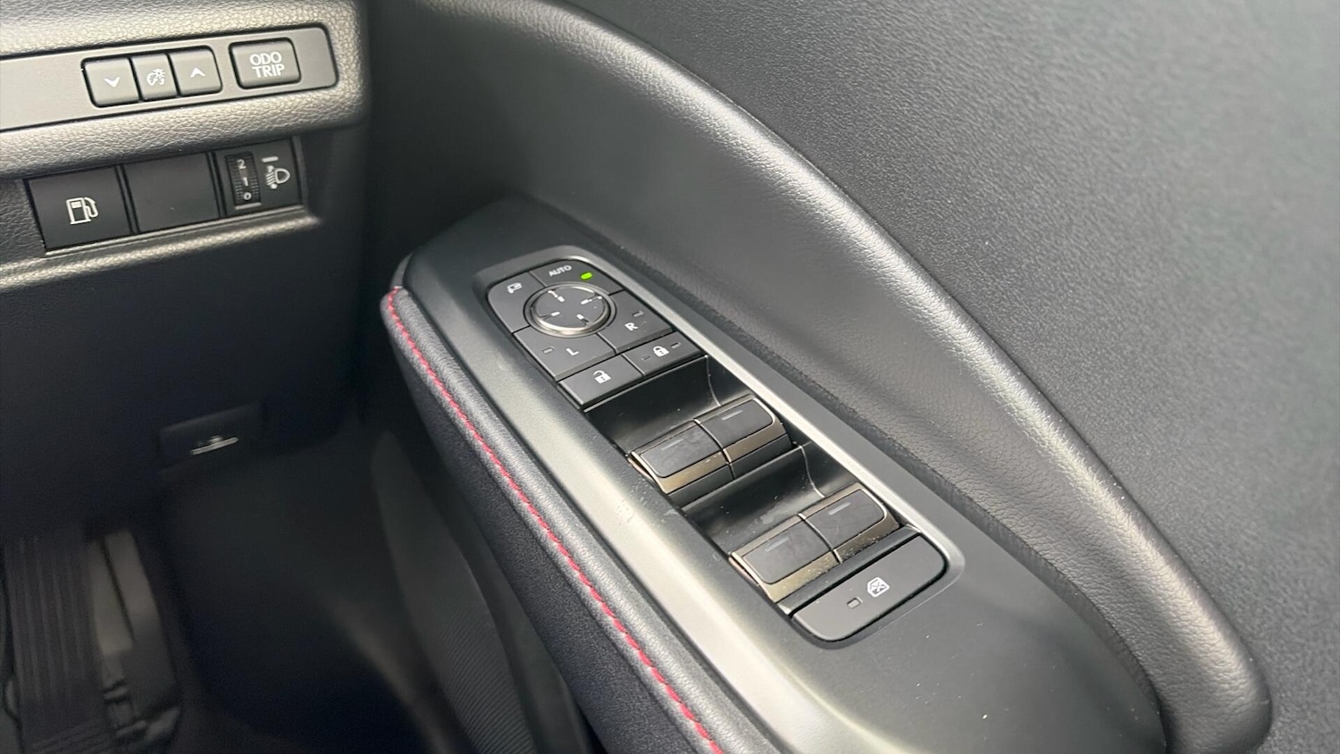 Used Lexus LBX 2025 for sale - 77908870: Photo 35