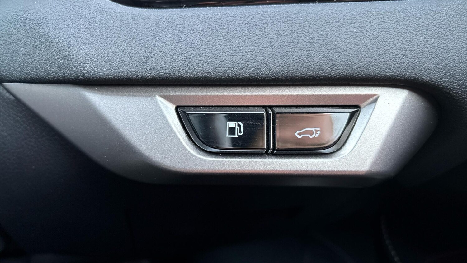 Used Lexus RX 2023 for sale - 76865167: Photo 35