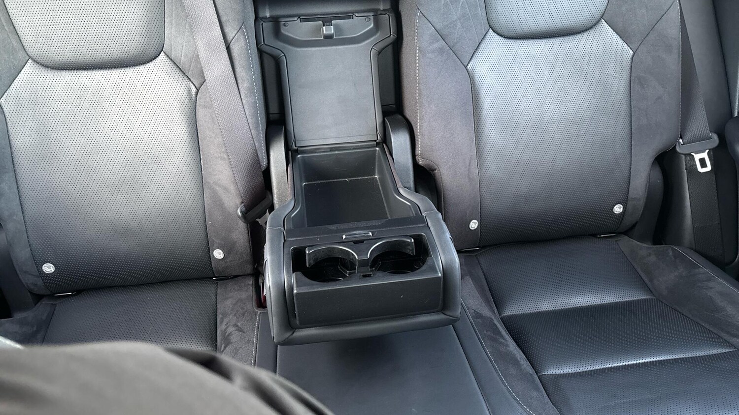 Used Lexus RX 2023 for sale - 76865167: Photo 48