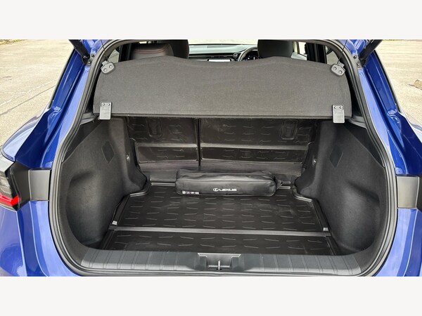 Used Lexus LBX 2024 for sale - 76167315: Photo 17