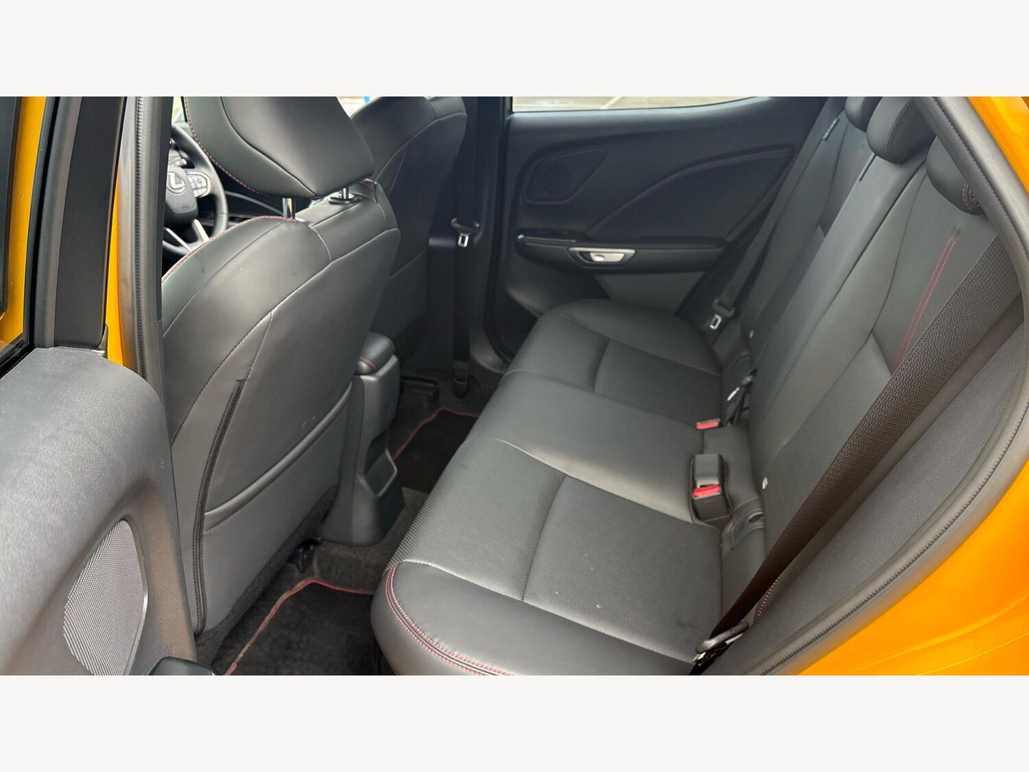 Used Lexus LBX 2025 for sale - 77723388: Photo 16