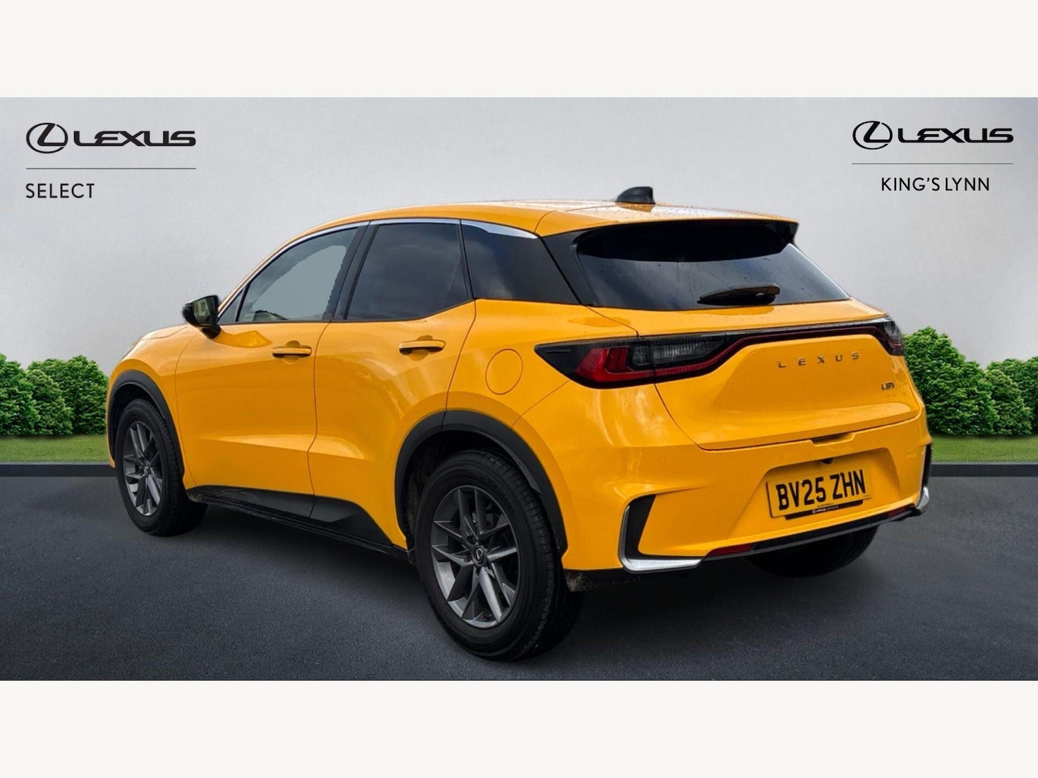 Used Lexus LBX 2025 for sale - 77723388: Photo 2