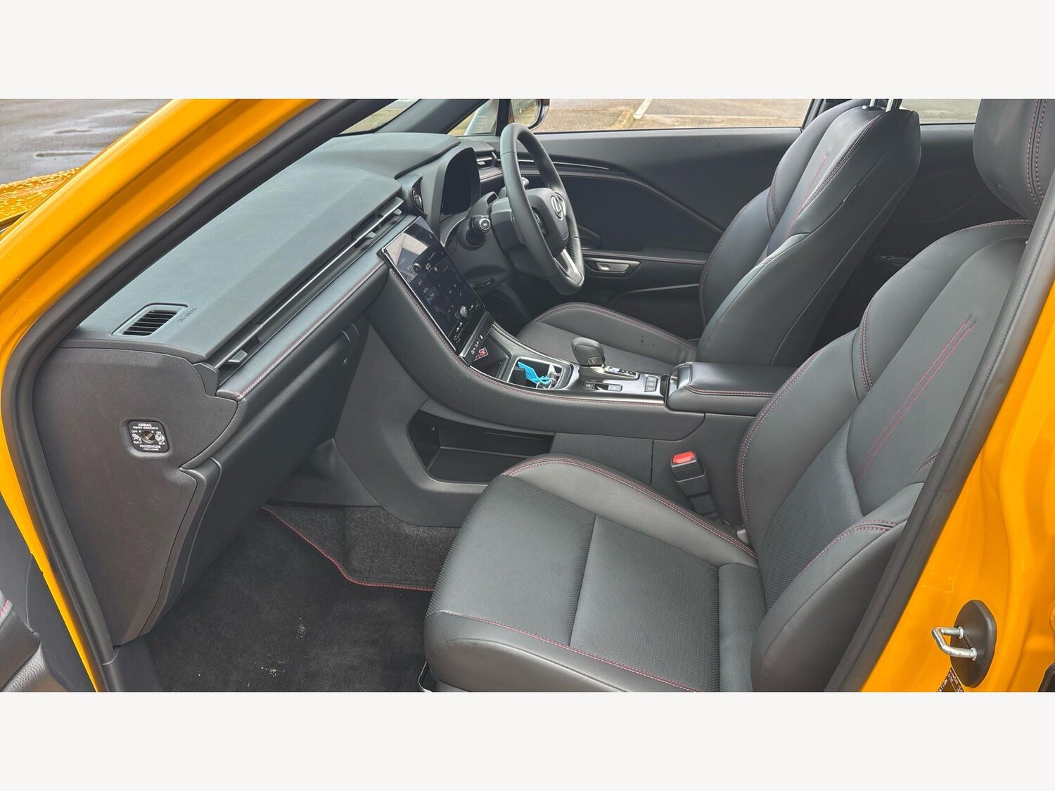 Used Lexus LBX 2025 for sale - 77723388: Photo 8