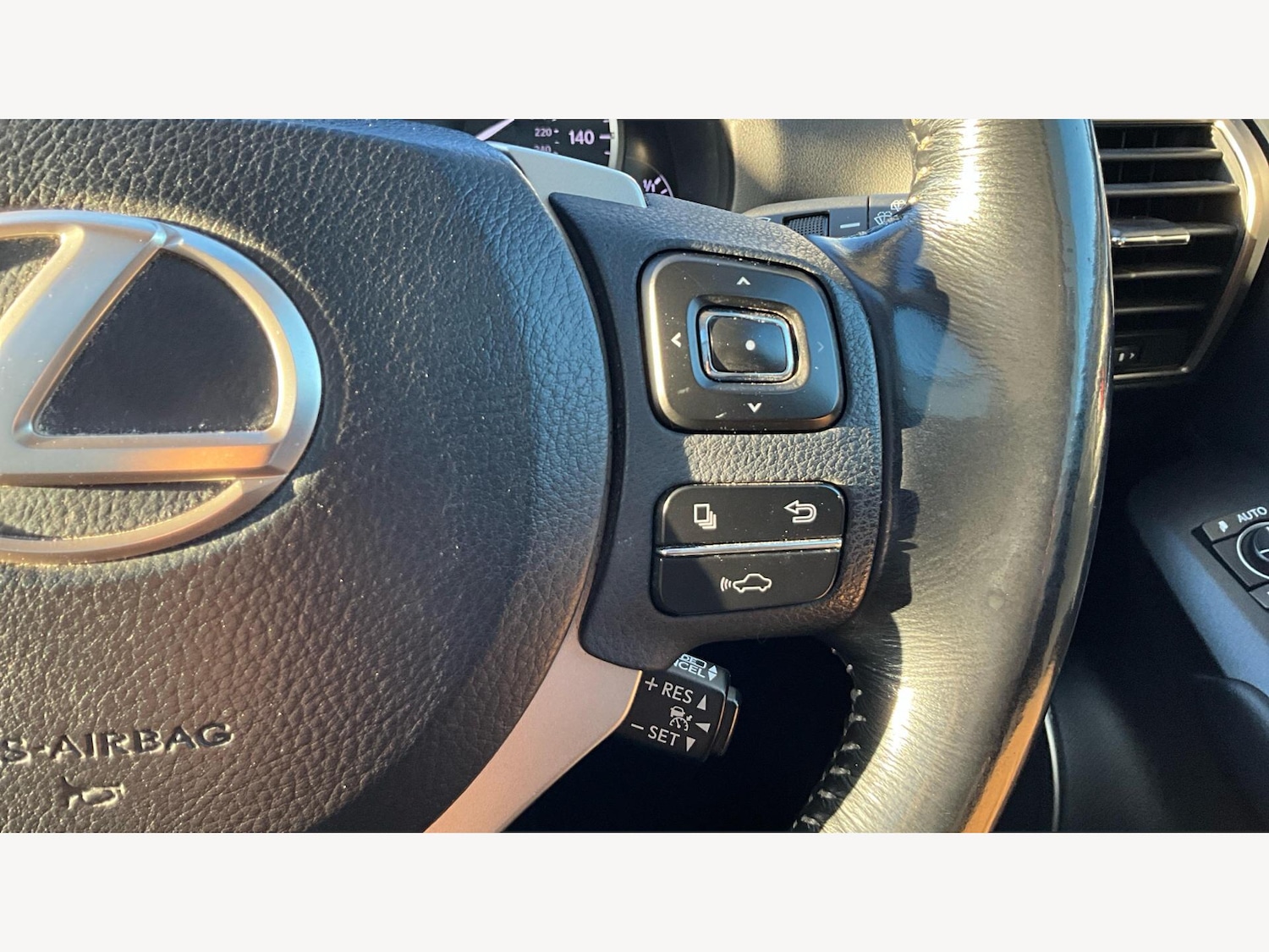 Used Lexus NX 2016 for sale - 77411945: Photo 23