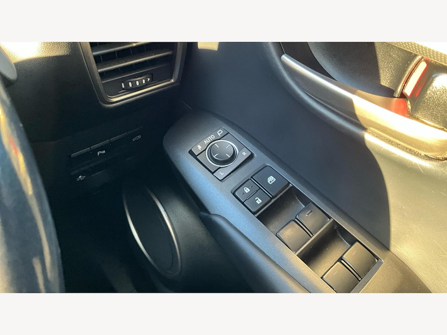 Used Lexus NX 2016 for sale - 77411945: Photo 24