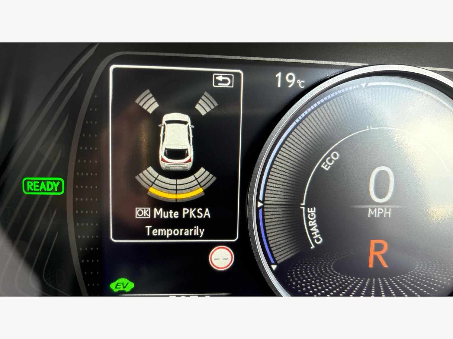 Used Lexus UX 2021 for sale - 76440720: Photo 24