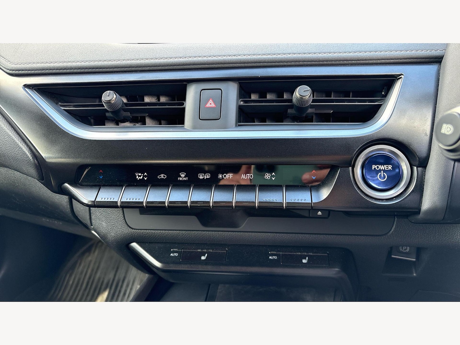 Used Lexus UX 2021 for sale - 76440720: Photo 28