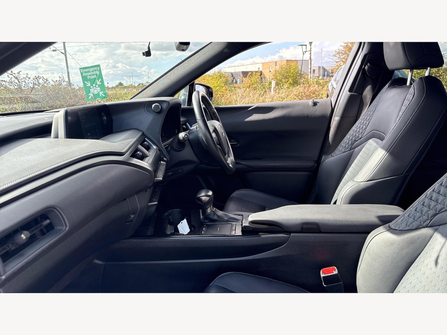 Used Lexus UX 2021 for sale - 76440720: Photo 8