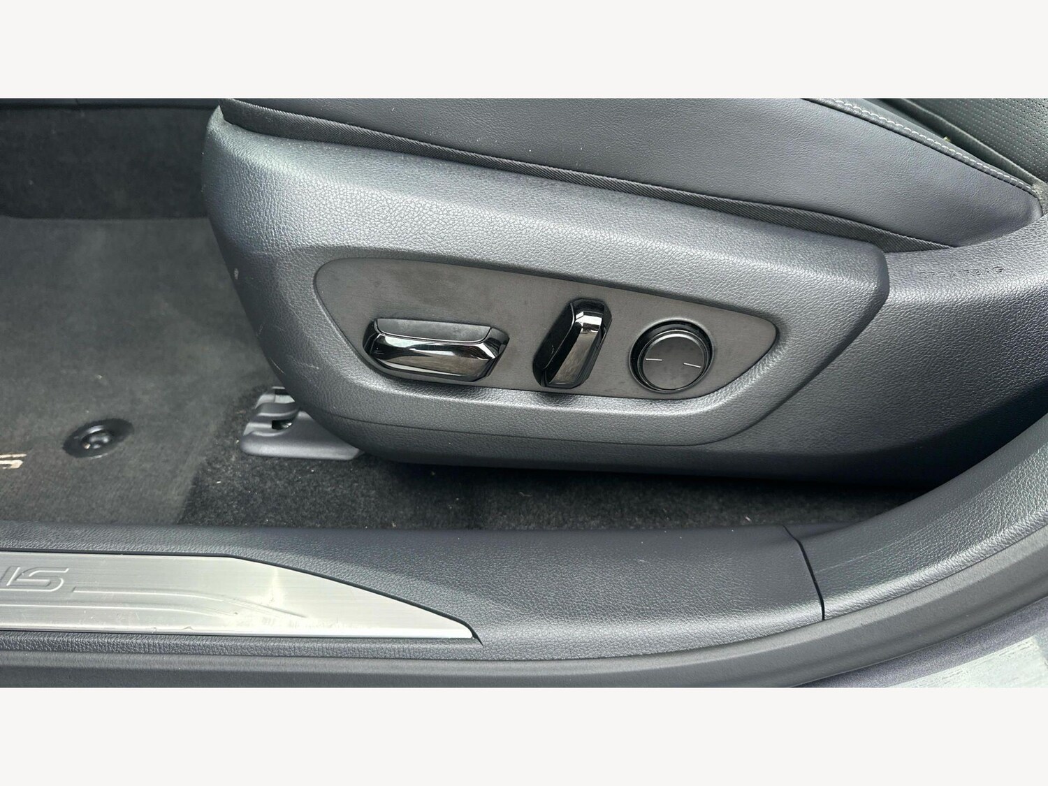 Used Lexus RX 2025 for sale - 77925940: Photo 31