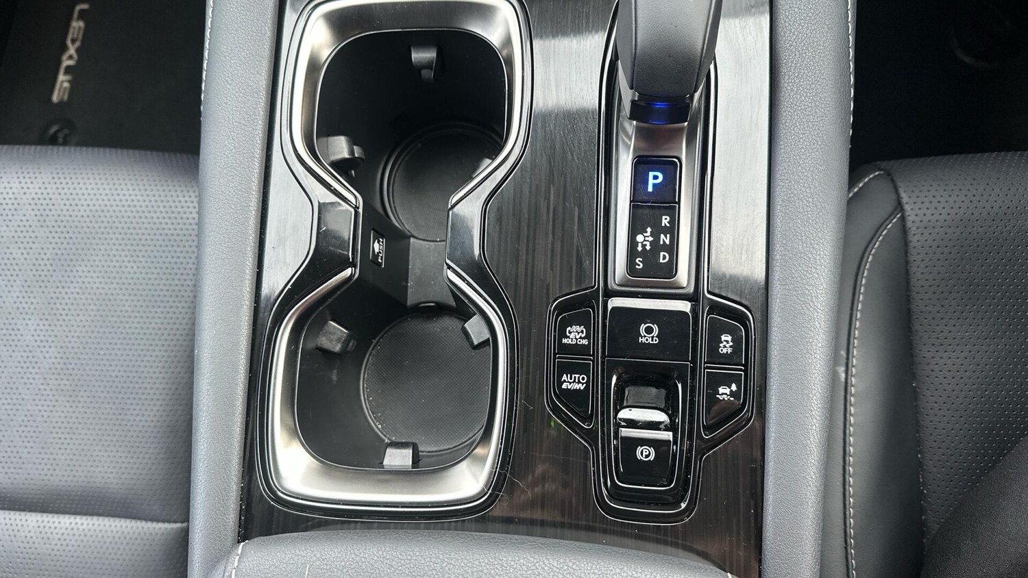 Used Lexus RX 2025 for sale - 77925940: Photo 32