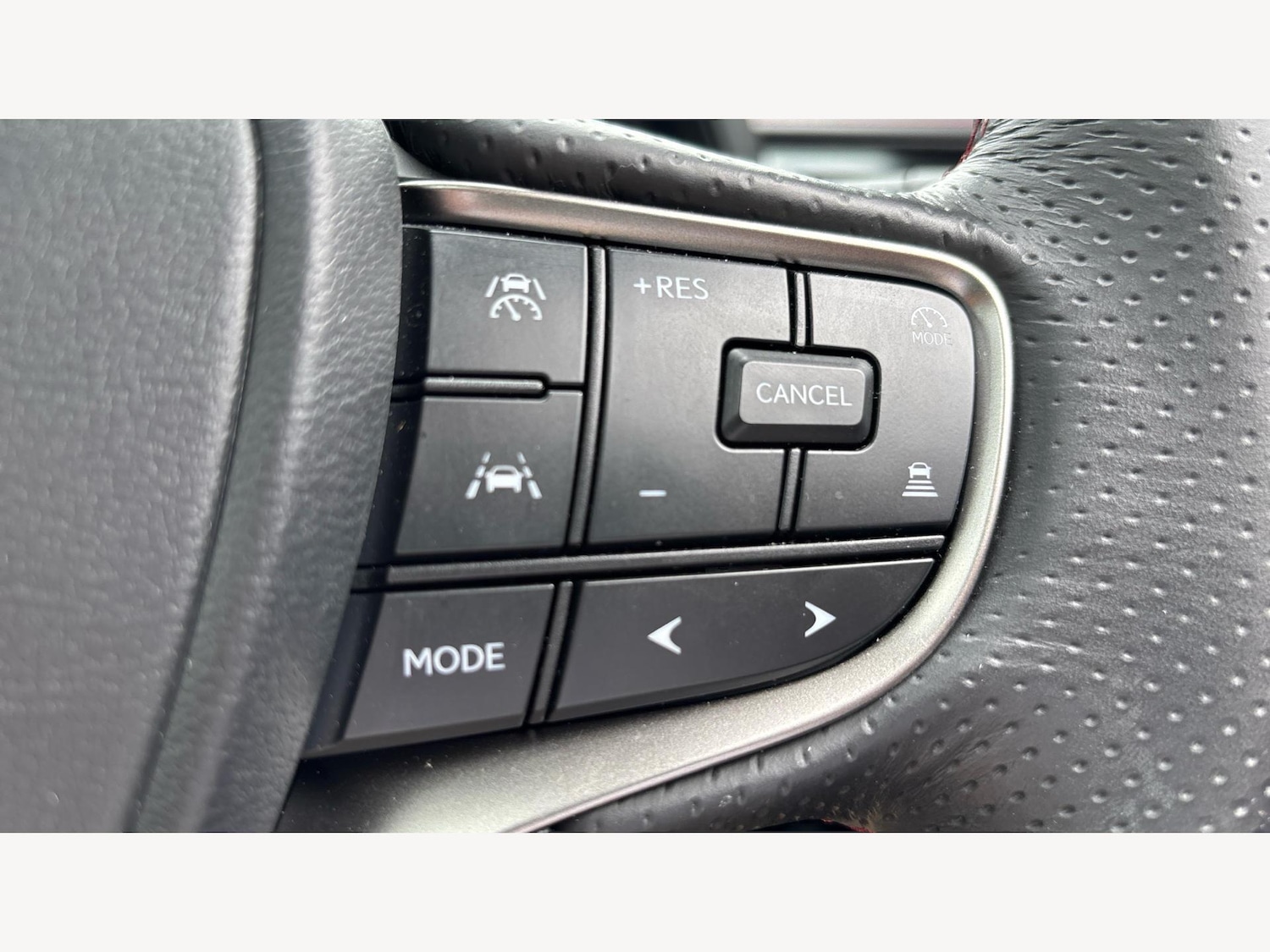 Used Lexus UX 2024 for sale - 76573533: Photo 23