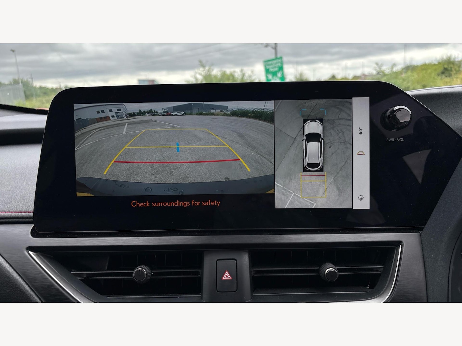 Used Lexus UX 2024 for sale - 76573533: Photo 29