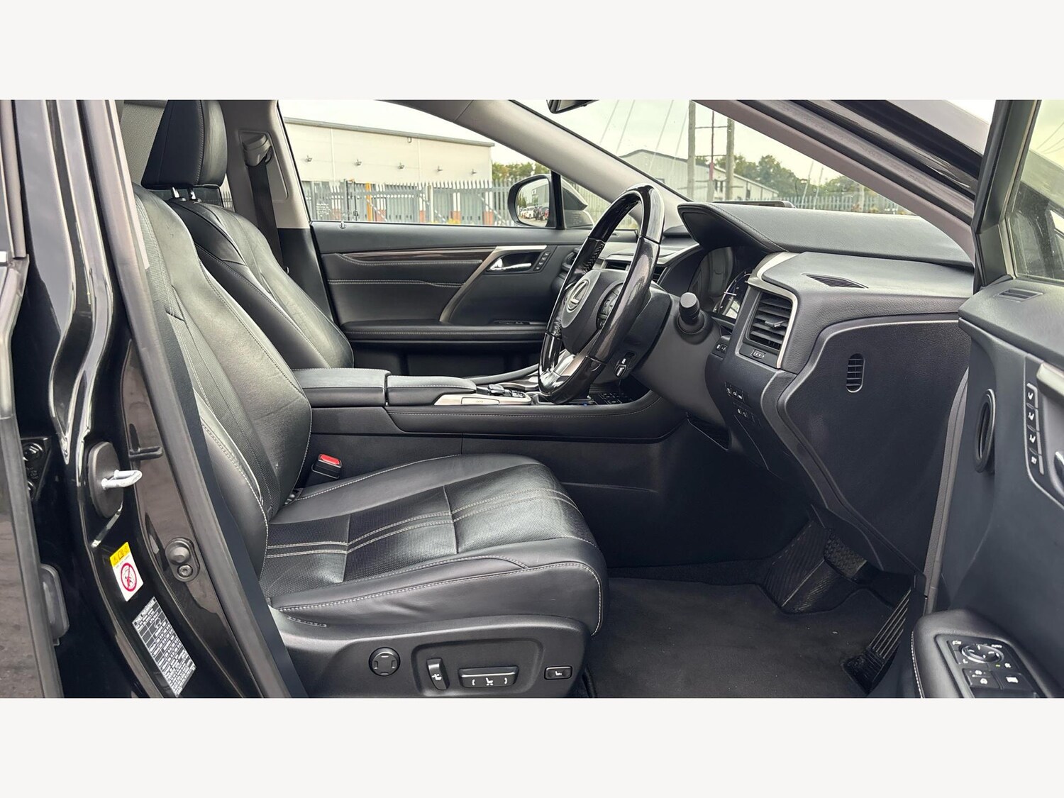 Used Lexus RX 2016 for sale - 76094954: Photo 15