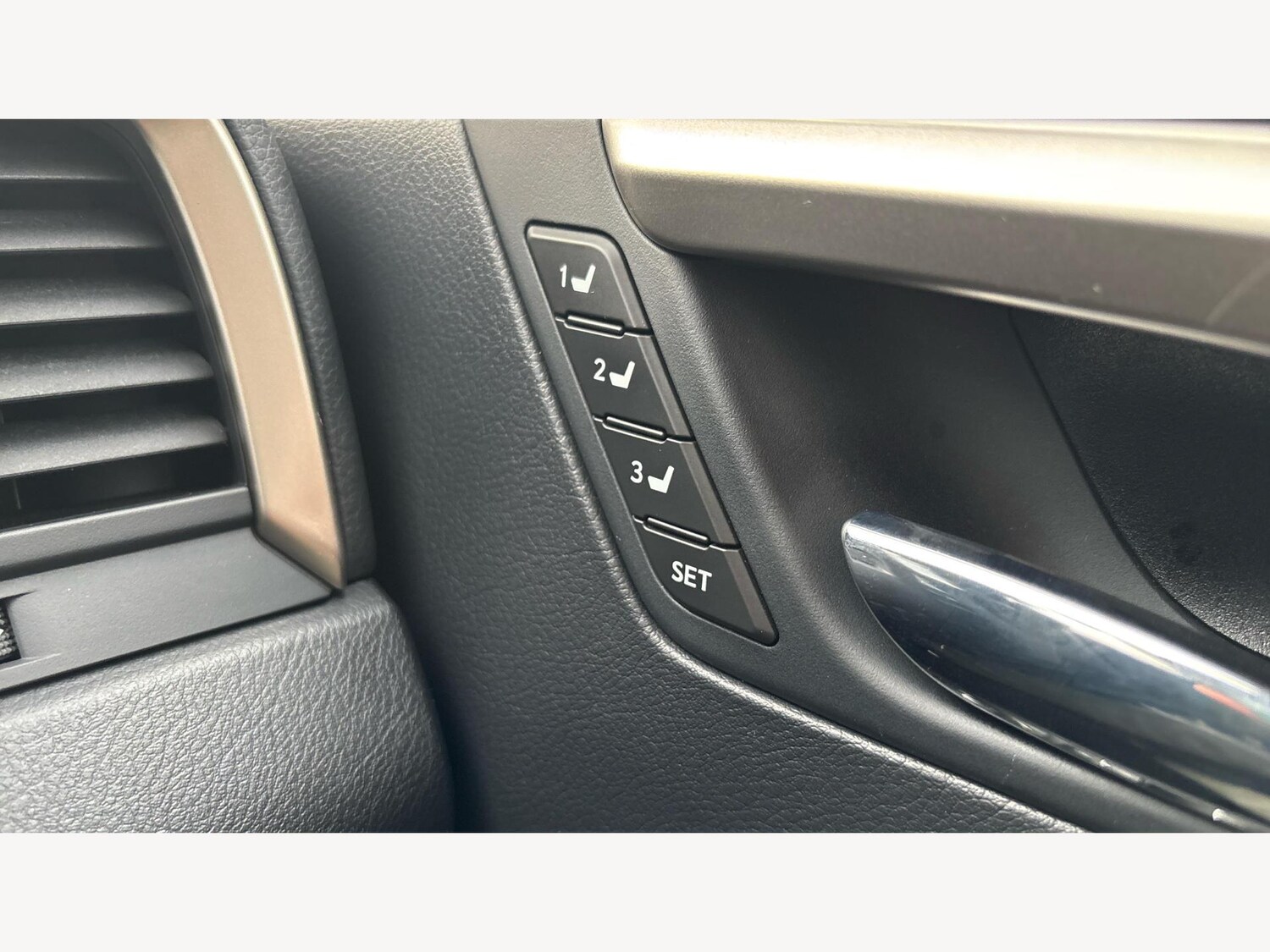 Used Lexus RX 2016 for sale - 76094954: Photo 29