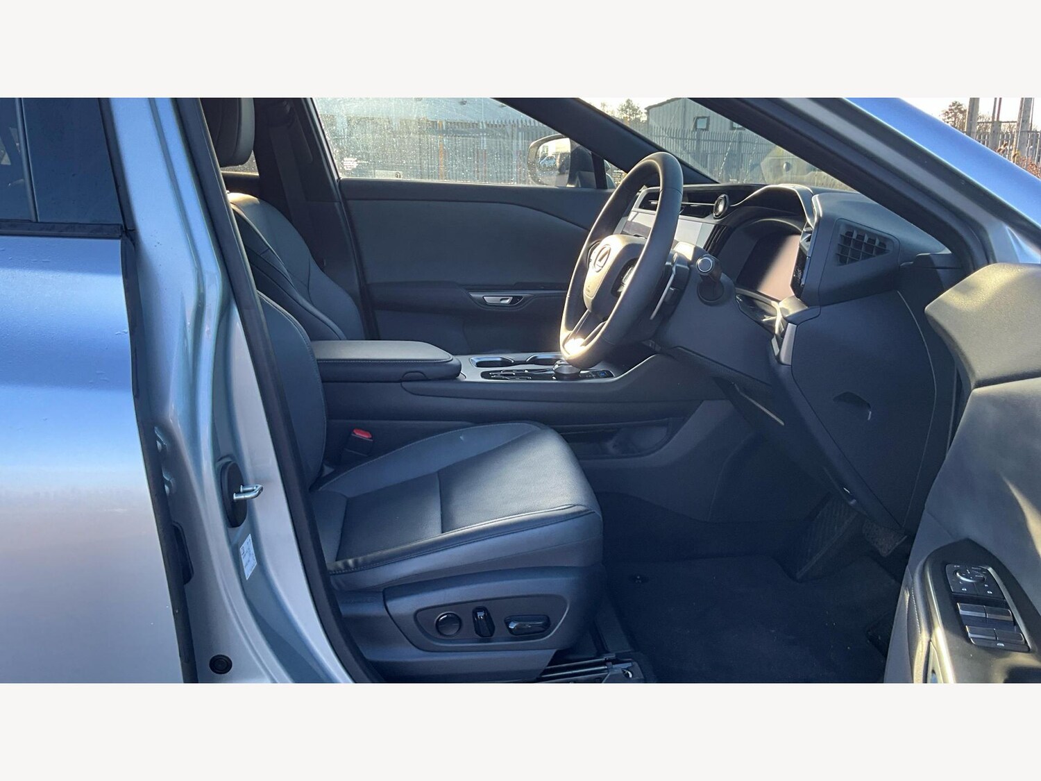 Used Lexus RZ 2024 for sale - 78007691: Photo 15