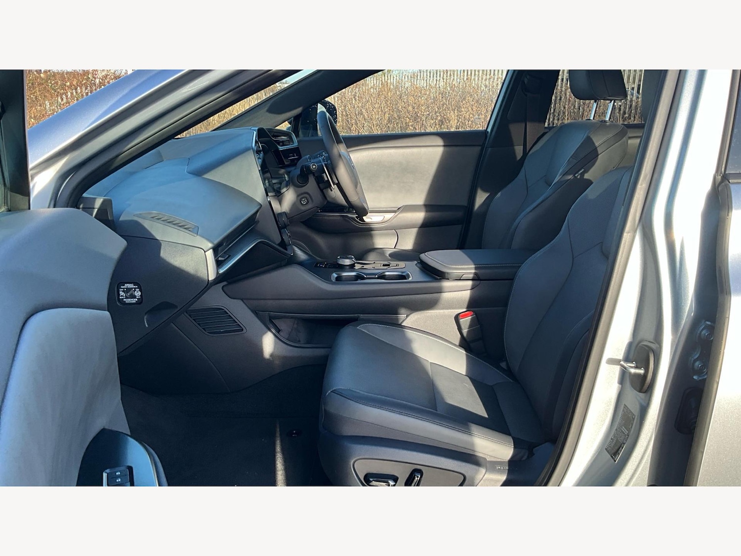 Used Lexus RZ 2024 for sale - 78007691: Photo 8