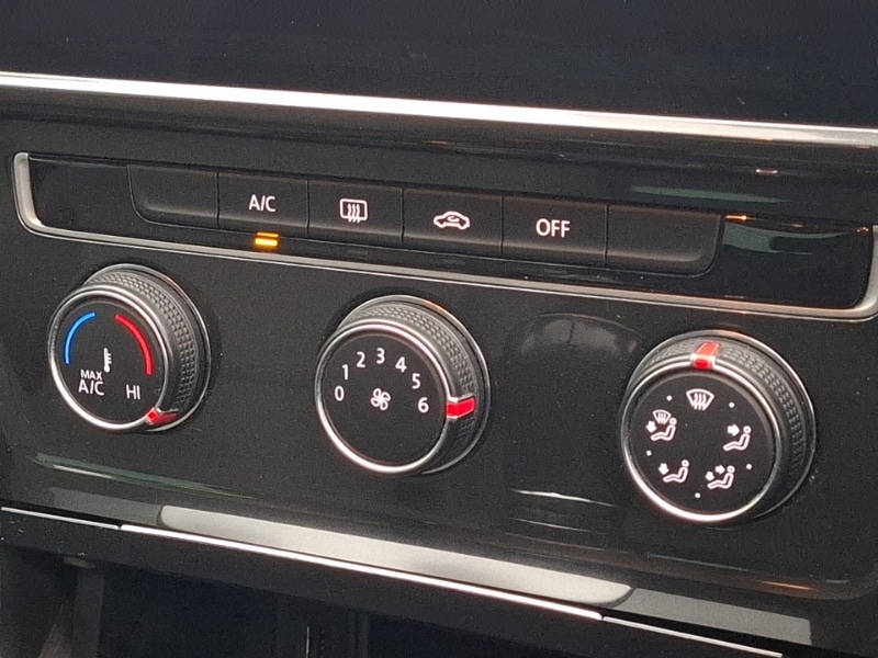 Used Volkswagen Golf 2019 for sale - 77324891: Photo 14