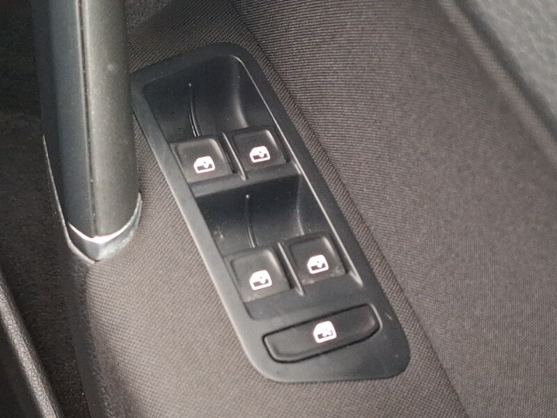 Used Volkswagen Golf 2019 for sale - 77324891: Photo 18