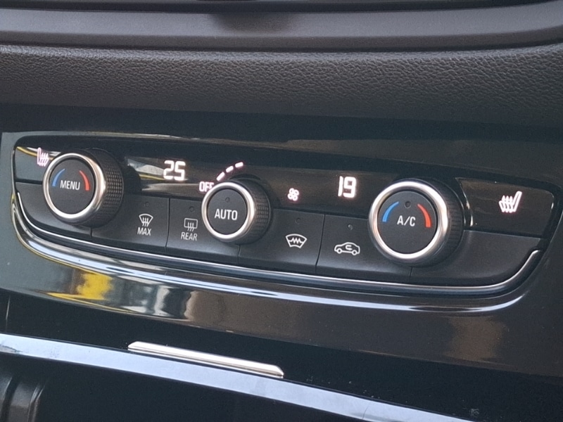 Used Vauxhall Grandland 2022 for sale - 76897791: Photo 14