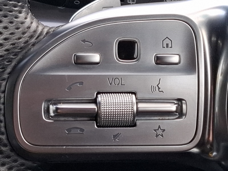 Used Mercedes-Benz EQC 2022 for sale - 76301629: Photo 12