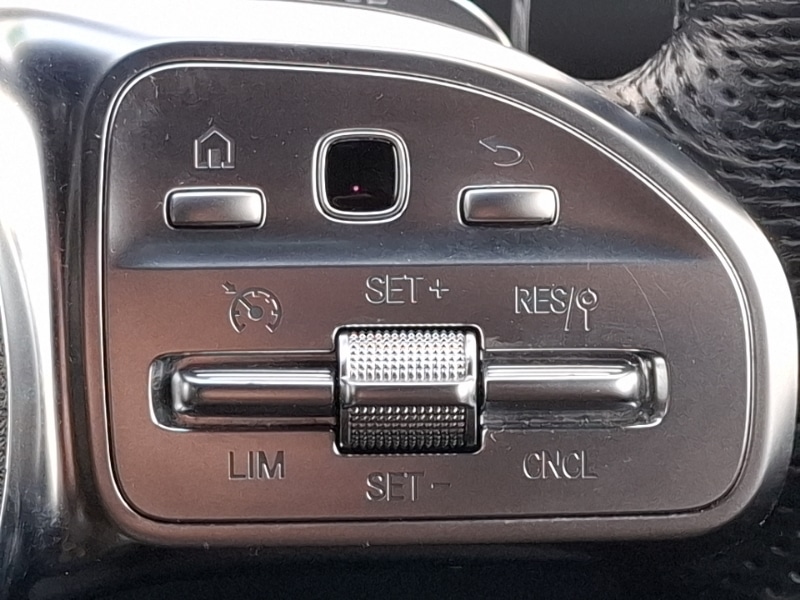 Used Mercedes-Benz EQC 2022 for sale - 76301629: Photo 13