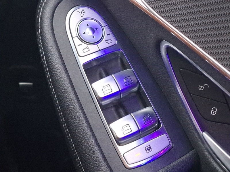 Used Mercedes-Benz EQC 2022 for sale - 76301629: Photo 17