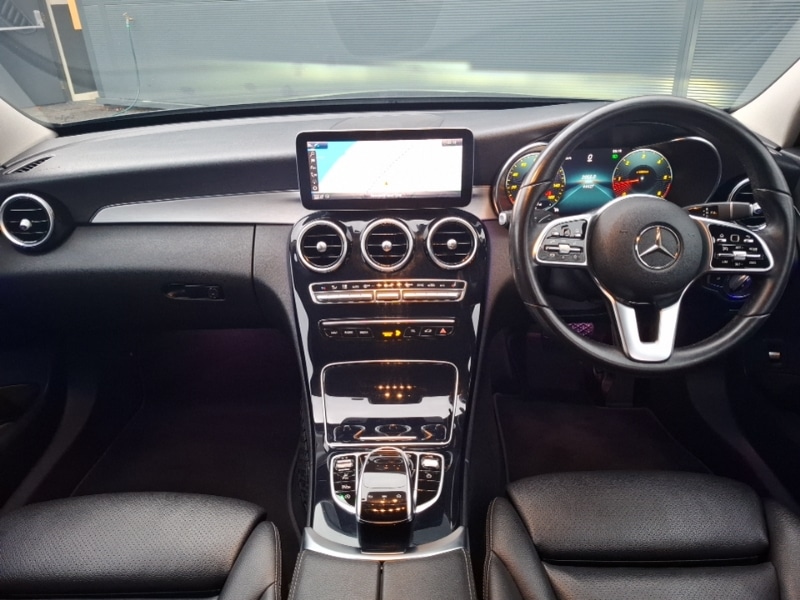 Used Mercedes-Benz C Class 2018 for sale - 76328830: Photo 2