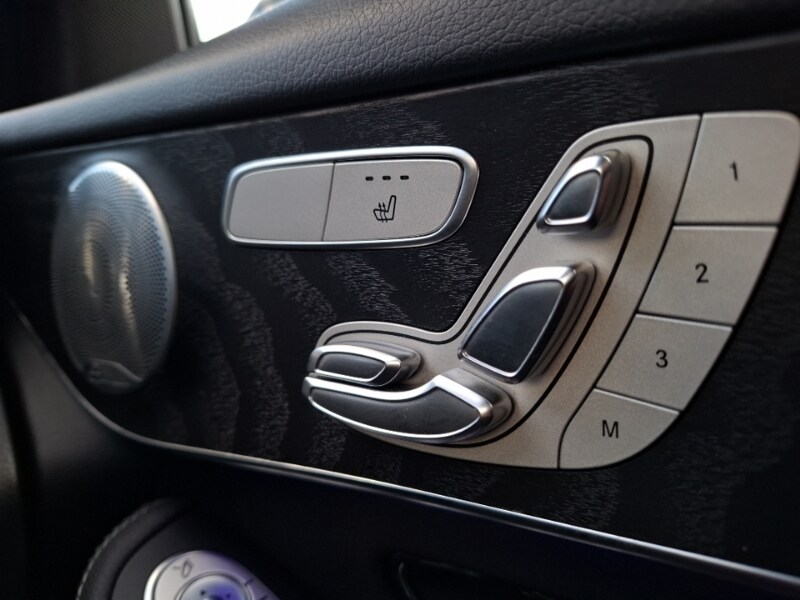 Used Mercedes-Benz GLC 2019 for sale - 77832615: Photo 14