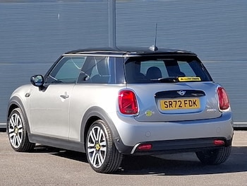 Used MINI Hatch 2022 for sale - 78099110: Photo