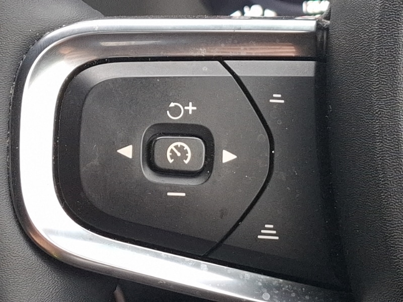 Used Volvo XC40 2022 for sale - 76134909: Photo 12