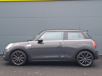 Used MINI Hatch 2018 for sale - 76134905: Photo