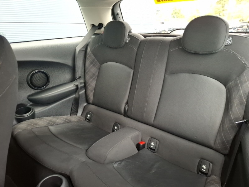 Used MINI Hatch 2018 for sale - 76134905: Photo 6