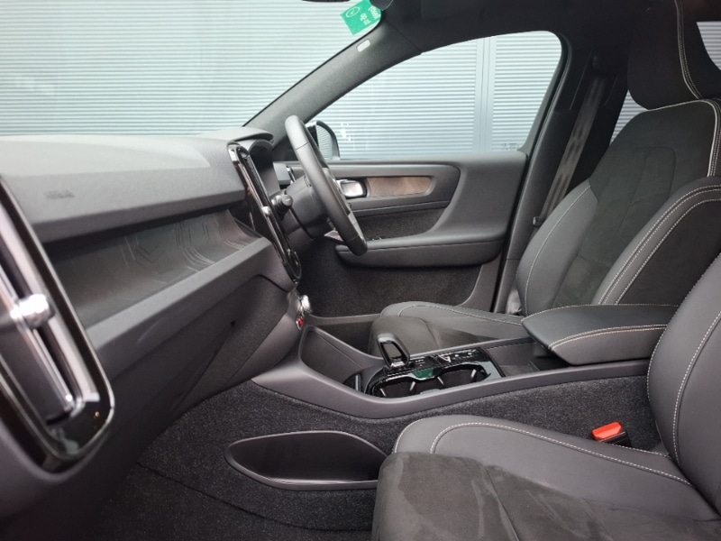 Used Volvo XC40 2022 for sale - 77062659: Photo 5