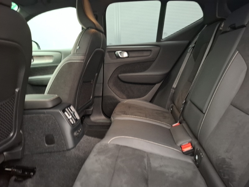 Used Volvo XC40 2022 for sale - 77062659: Photo 6