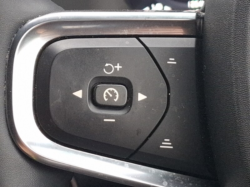 Used Volvo XC40 2022 for sale - 77907557: Photo 12