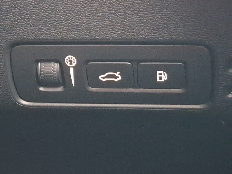 Used Volvo XC40 2022 for sale - 77907557: Photo 17