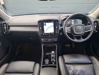 Used Volvo XC40 2022 for sale - 75808015: Photo