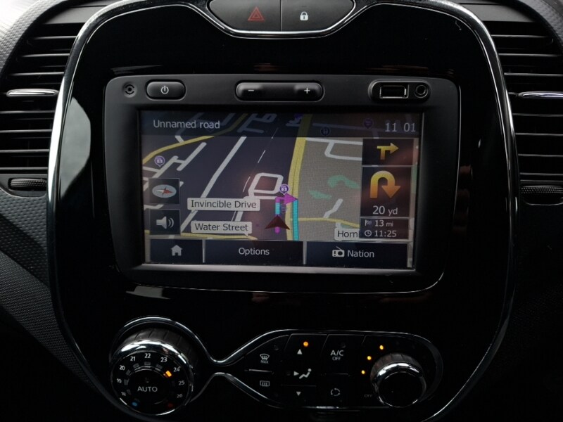 Used Renault Captur 2015 for sale - 77948069: Photo 11