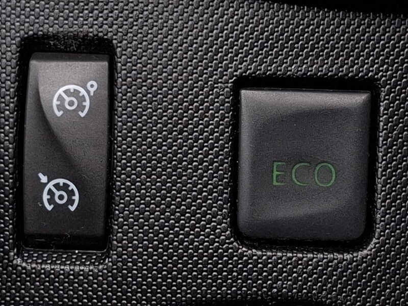 Used Renault Captur 2015 for sale - 77948069: Photo 16