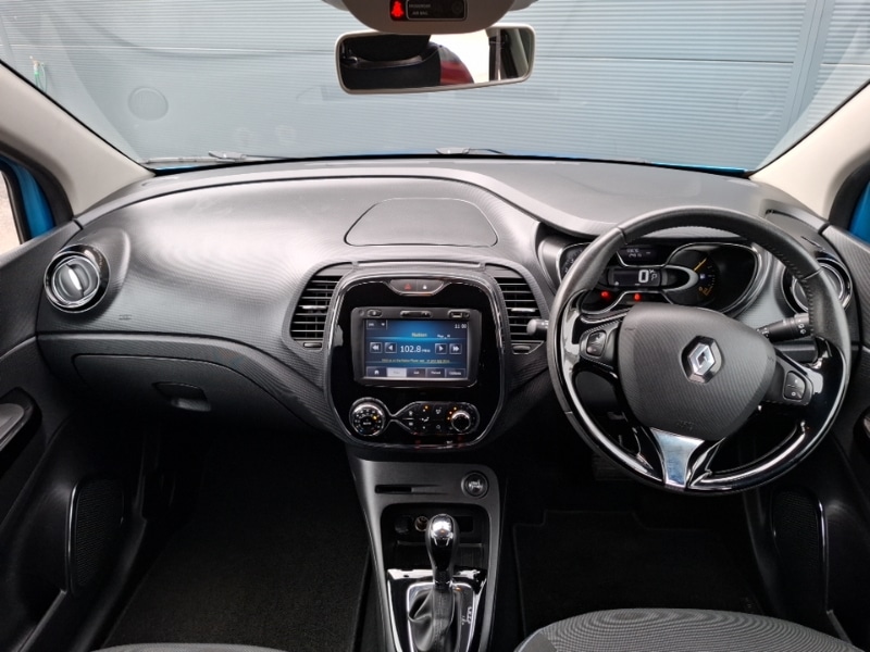 Used Renault Captur 2015 for sale - 77948069: Photo 2
