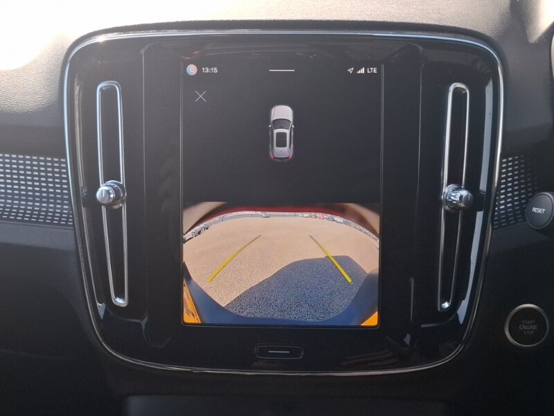 Used Volvo XC40 2024 for sale - 78163897: Photo 10