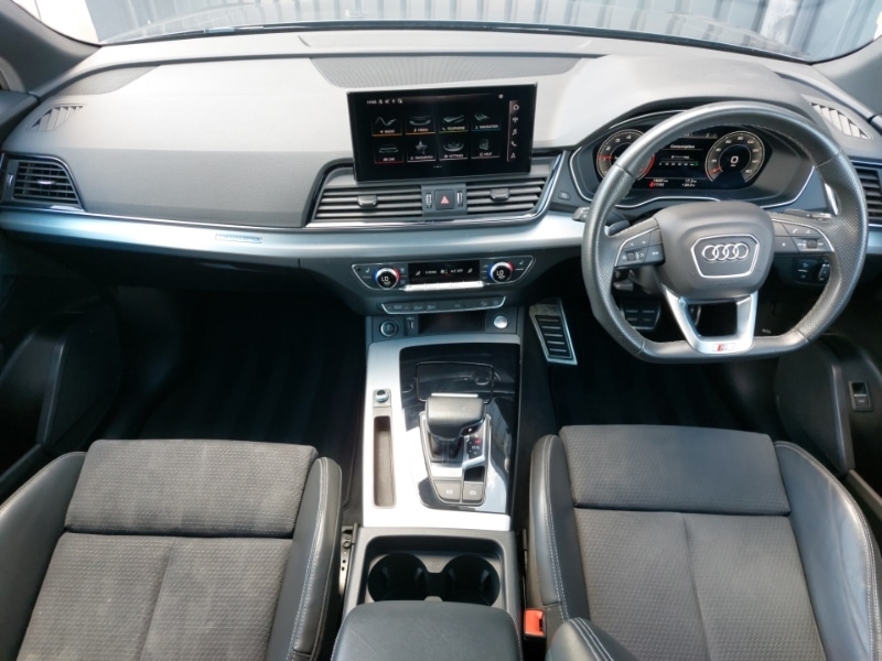 Used Audi Q5 2021 for sale - 76543563: Photo 2