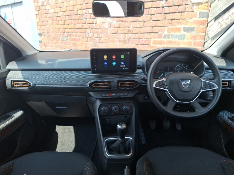 Used Dacia Sandero Stepway 2022 for sale - 76487933: Photo 2