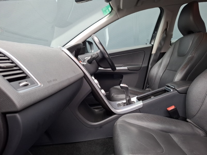 Used Volvo XC60 2016 for sale - 77149935: Photo 5