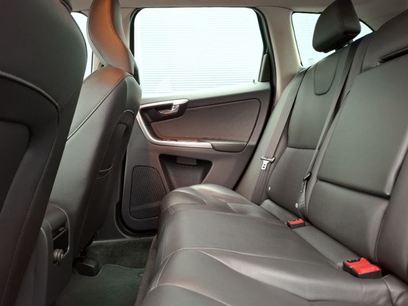 Used Volvo XC60 2016 for sale - 77149935: Photo 6