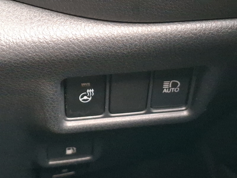 Used Toyota C-HR 2020 for sale - 76683462: Photo 17