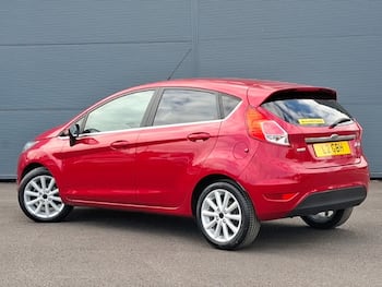 Used Ford Fiesta 2015 for sale - 79642425: Photo
