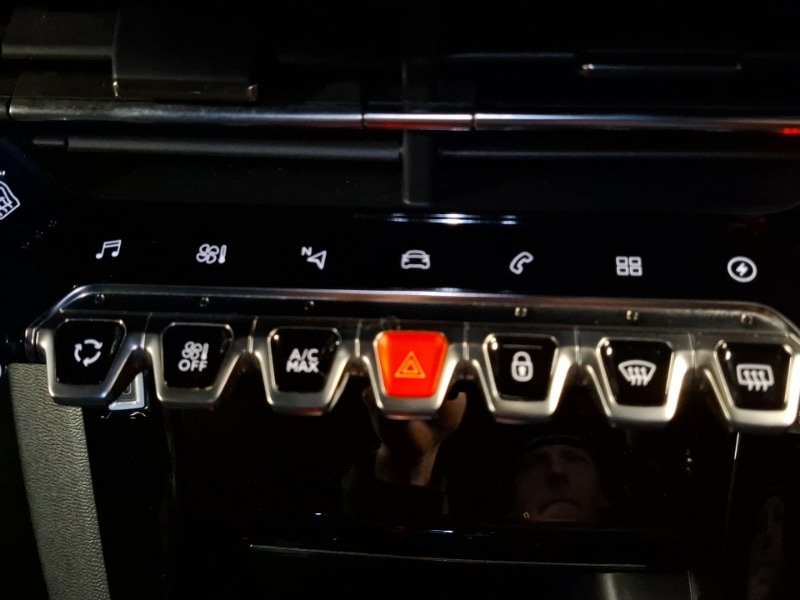 Used Peugeot 2008 2022 for sale - 77874333: Photo 15